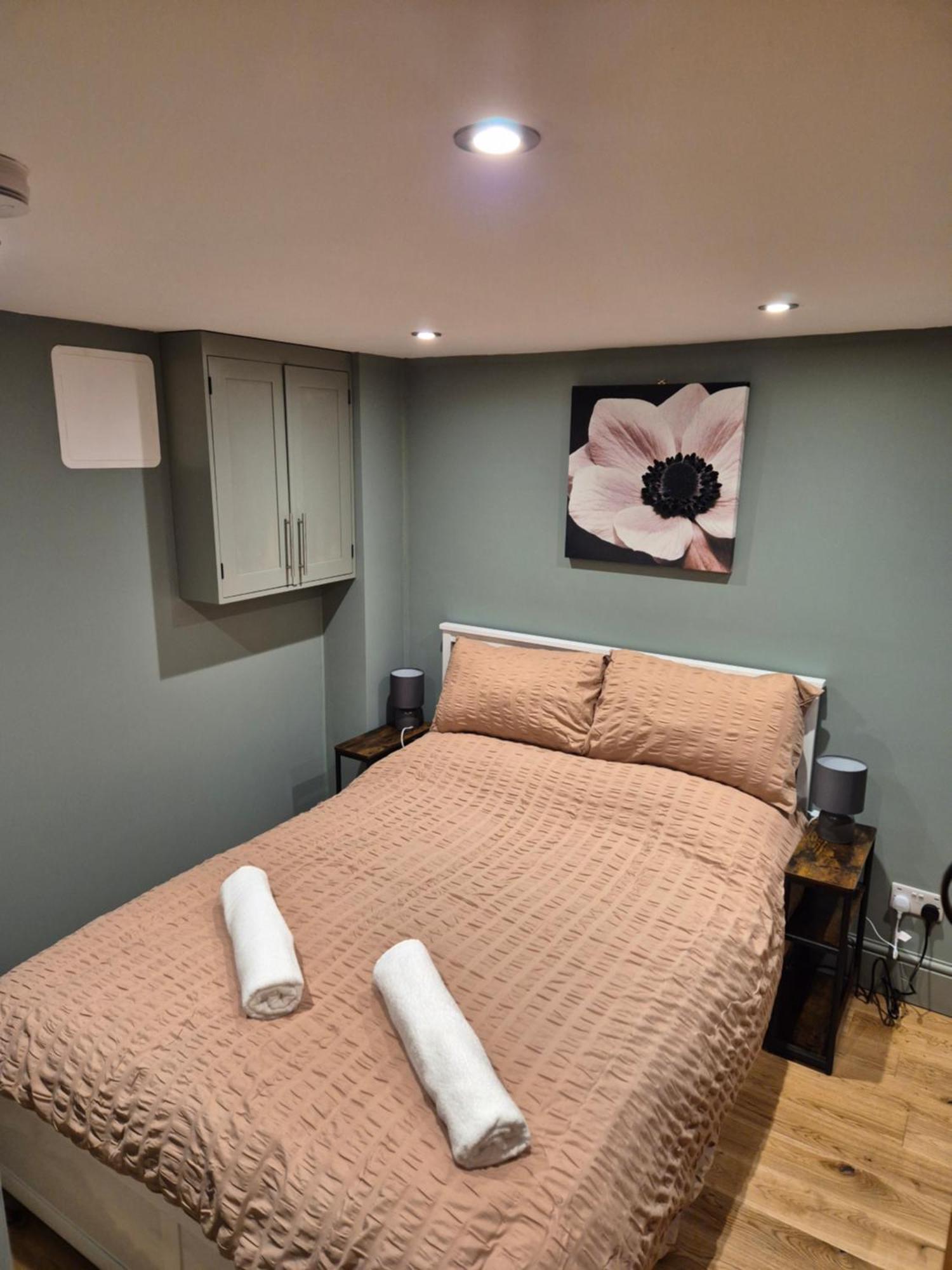 Charming 1 Bed Peak District Barn Conversion Foolow Esterno foto